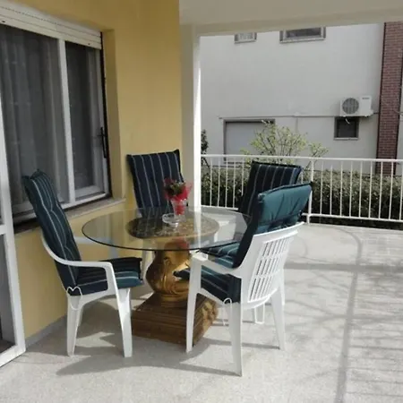 Apartment Croatia Borik Big Family With Garden View Number 6 *
