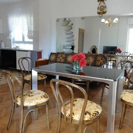 Croatia Borik Big Family With Garden View Number 6 Ζαντάρ