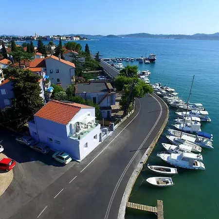 Apartment Croatia Borik Big Family With Garden View Number 6 Zadar