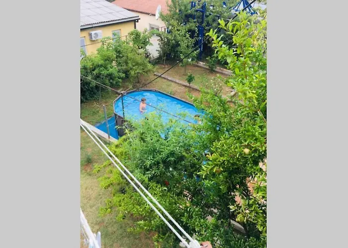 Apartman Croatia Borik Big Family With Garden View Number 6 *